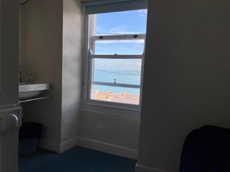 Arvonia Sleeps 7, Sea Views, Dog Friendly Villa New Quay  Exterior photo